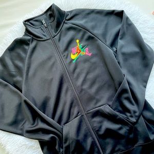 NWOT Nike Air Jordan Zippered Sweatshirt Youth Size XL 13-15 yrs